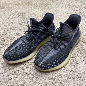 COPY - YEEZY 350 CARBON
